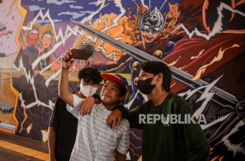 Tips Sekolah Ikut Terapkan Pembatasan Gawai yang Bersifat Edukatif