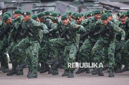 Kostrad Peringati HUT ke-65 di Markas Divif 1 Cilodong
