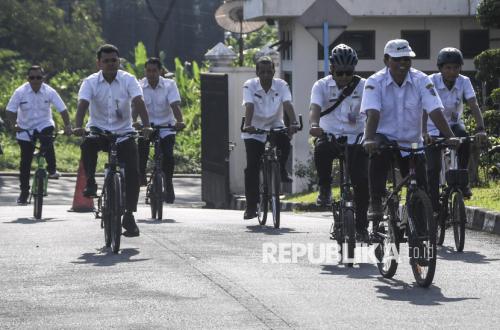 ASN Tasikmalaya Bersepeda ke Kantor, Uji Coba Car Free Day dan WFH