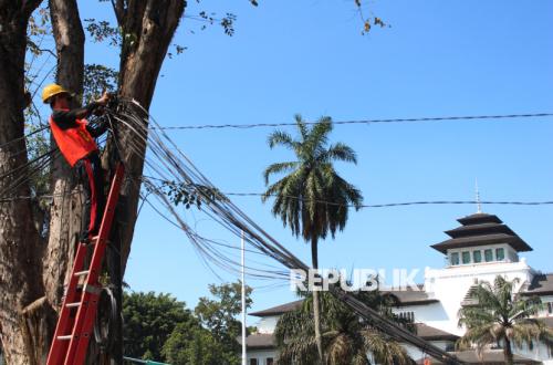 Jalan Diponegoro Ditutup, KDM: Gak Ada Warga yang Protes, karena Ada Jalan Alternatif