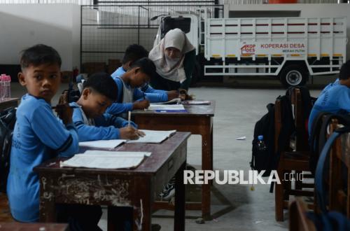 Gedung Kopdes Merah Putih Jadi Ruang Belajar Sementara Siswa SDN 2 Taskombang