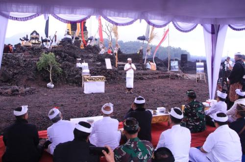 Gubernur Koster Minta Pembangunan di Kawasan Batur Wajib Koordinasi dengan Tokoh Adat