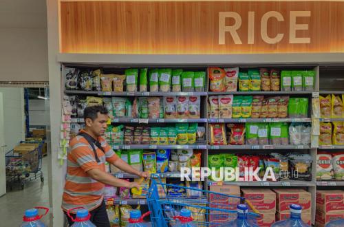 BPS: Konsumsi Rumah Tangga dan Investasi Jaga Pertumbuhan Ekonomi RI