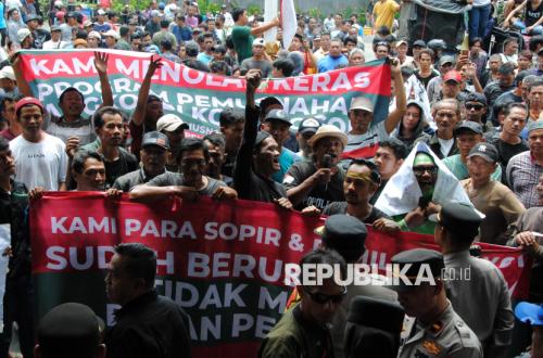 Kebijakan Kredibel Menghindari Kegaduhan