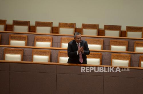 Rekam Gonjang-Ganjing BI Hingga Mundurnya Perry Warjiyo