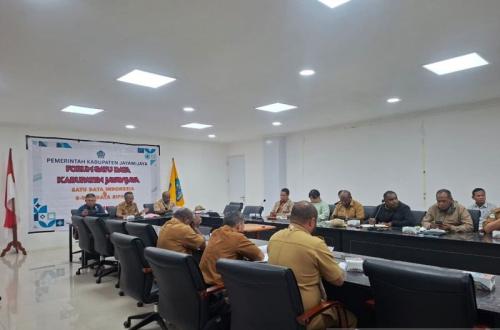 Jakarta Barat Raih Penghargaan Perekaman e-KTP Tertinggi Nasional
