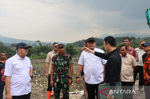 DPRD Bogor Awasi Perizinan Perumahan Pascabencana di Sukamakmur