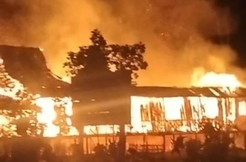 Gereja Katolik di Mimika Terbakar, Lilin Jadi Penyebab Utama