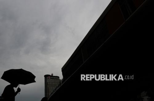 Siklon Jangmi Menguat, BMKG Ungkap Daerah yang Berpotensi Diguyur Hujan Lebat