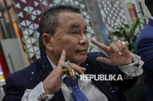 Eks Penyidik KPK Bertanya-tanya Kenapa Hotman Paris Dikasih 'Ruang Khusus' Jumpa Pers oleh Kejaksaan