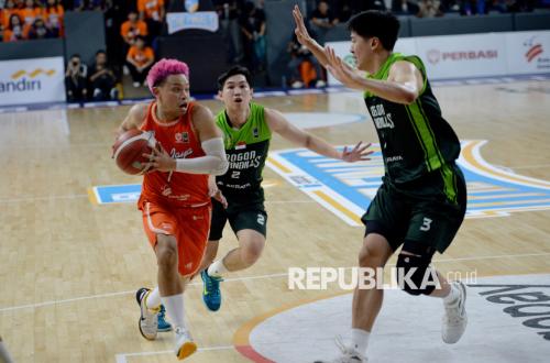 Pelita Jaya Akui Belum Maksimal Meski Menang di Gim Pertama Final IBL, Hornbills Kehilangan Momentum