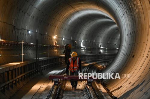 Pembangunan Proyek MRT Jakarta Fase 2A Capai 61,8 Persen