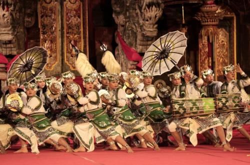 Karya Baleganjur Reng Roh dari Denpasar Pukau Penonton di Pesta Kesenian Bali