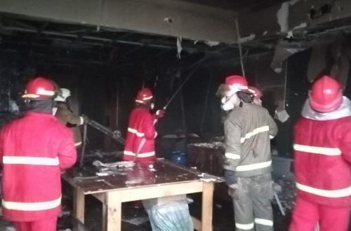 16 Unit Pemadam Kebakaran Berhasil Jinakkan Api di Cengkareng