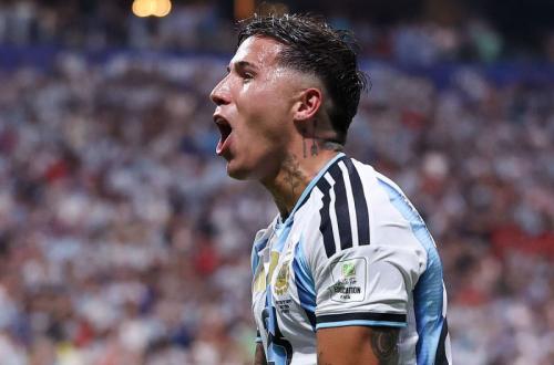 Enzo Fernandez Lega Cetak Gol Lagi di Piala Dunia, Argentina ke Perempat Final