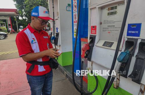 Indef: Penyesuaian Harga BBM Nonsubsidi Sejalan Harga Minyak Dunia