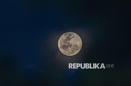 Fenomena Konjungsi Saturnus dan Bulan Terjadi Malam Ini, Bisa Dilihat Mata Telanjang