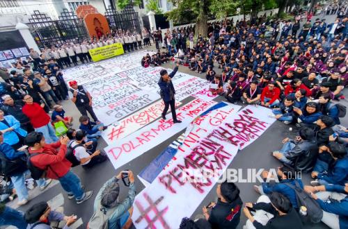 Gelombang Aksi Mahasiswa di Berbagai Kota, Soroti Kondisi Ekonomi dan Kebijakan Pemerintah