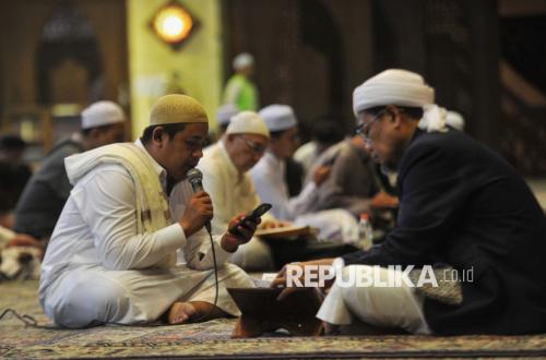 Jika Hari Ini Kamu Merasa Lelah, Mungkin Ayat Ini Sedang Mencarimu