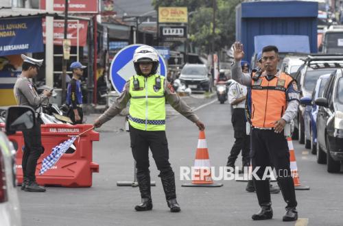 Pengelolaan Kantong Parkir Jadi Kunci Urai Kemacetan Kawasan Wisata