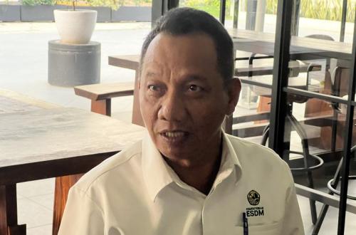 Kementerian ESDM Kaji Potensi PLTS di Sepanjang Tol Trans-Jawa