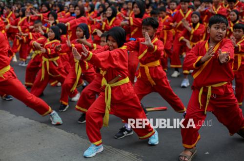 Semarak Merah Putih, 6.000 Pesilat Gelar Flash Mob di Bundaran HI