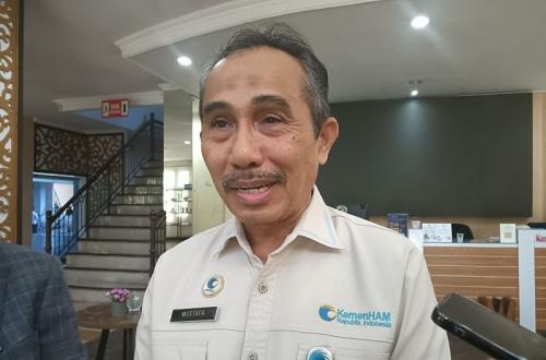 Kemenham Jateng Imbau Perusahaan Tak Tahan Ijazah Pekerja