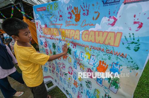 Ortu Dukung Pembatasan Medsos Anak, Tapi Akui Tak Semudah Aturan