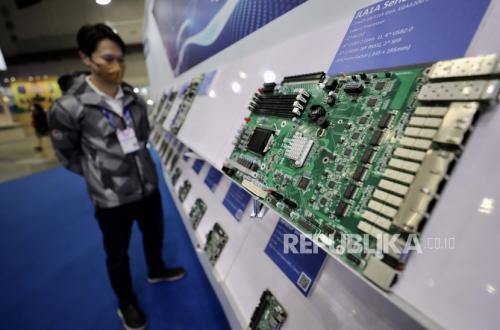 Gegara Ledakan AI, Industri Cip Rp24.000 Triliun Jadi Medan Perang AS-China