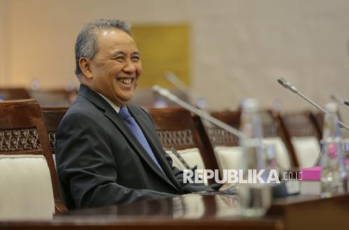 OJK Dorong Keuangan Syariah Perluas Akses untuk Dukung Pertumbuhan Ekonomi