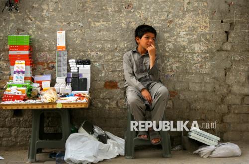 Masa Kecil yang Hilang: Potret Pekerja Anak di Pakistan