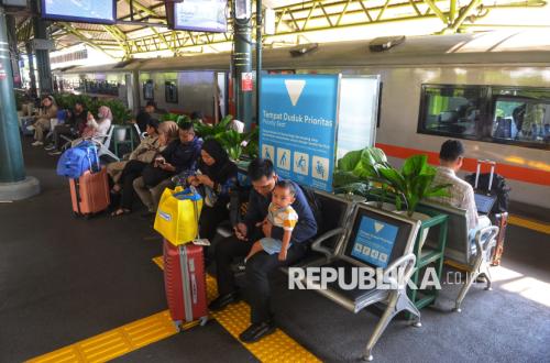 Beautifikasi Stasiun Gambir Jadi Wajah Baru Perkeretaapian