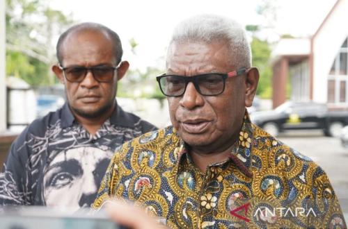 Bupati Mimika Imbau ASN Fokus Kerja di Tengah Isu Rotasi