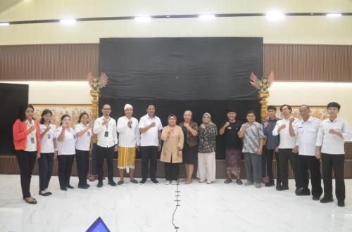 Kemenkumham Bali Dampingi Penyempurnaan Dokumen IG Tenun Songket Gelgel