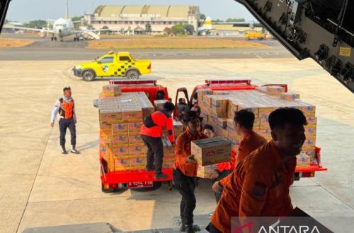 BNPB Percepat Distribusi Bantuan Udara dan Laut untuk Korban Gempa NTT