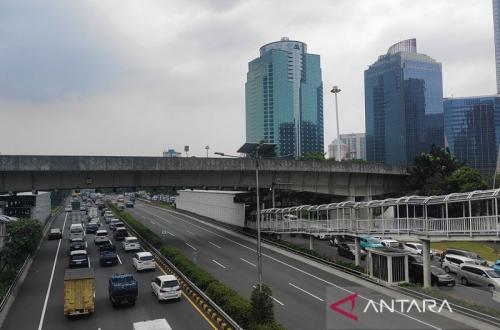 BMKG: Jakarta Cerah Pagi Ini, Hujan Ringan Guyur Malam Hari