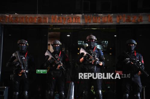 Kantor Judi Daring di Jakarta Digerebek Polisi, 321 WNA Diamankan