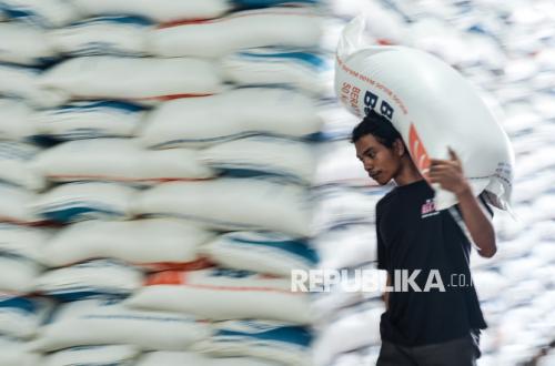 Dirut Bulog Pastikan Target Penyerapan 4 Juta Ton Beras 2026 Tercapai