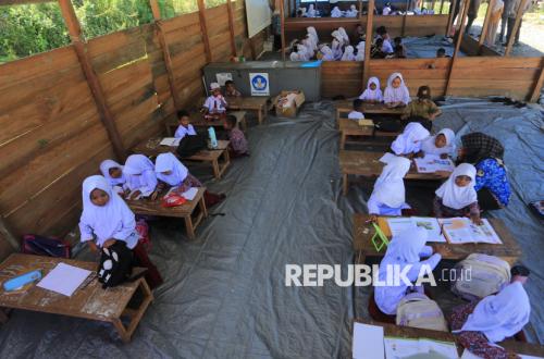 Merdeka di Ruang Sederhana: Ketika Sebuah Layar Menumbuhkan Keberanian