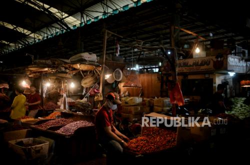 Relokasi 614 'Pedagang Subuh' di Kramat Jati, Pramono Gratiskan Retribusi Enam Bulan