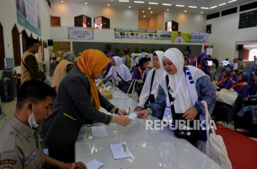 BPKH Salurkan Rp 695 Miliar untuk Uang Saku Jamaah Haji 2026
