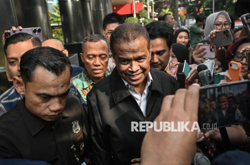 KPK Periksa Fuad Hasan Masyhur terkait Dugaan Korupsi Kuota Haji