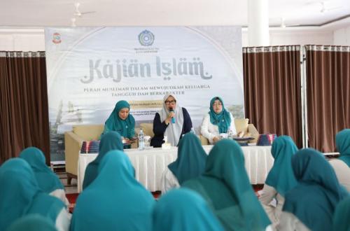 PKK Makassar Gelar Kajian Islam Perkuat Peran Muslimah Wujudkan Keluarga Tangguh