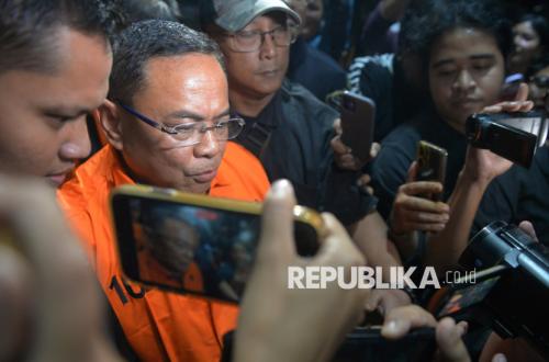 Gerindra Tegaskan tak Lindungi Bupati Sudewo