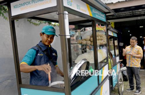 Gubernur Luthfi Inginkan 17.500 Tukang Bakso di Jateng Bersertifikasi Halal