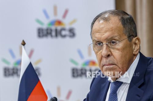 Menlu Lavrov: Rusia Suplai Produk Militer ke Iran