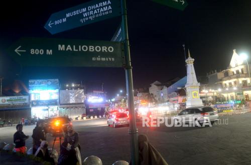 Heboh Plang Jalan Malioboro Diklaim Oknum Fotografer, Wisatawan Disuruh Bayar Saat Mau Foto
