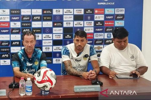 Van Gastel Soroti Penyelesaian Akhir PSIM Jelang Hadapi PSM Makassar