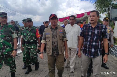 Kepala BNPB Tinjau Gereja di Minahasa Usai Gempa Magnitudo 7,6