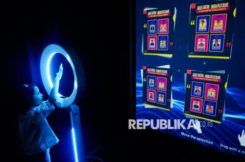 Menjelajah Dunia Literasi Digital di Immersive Studio Perpustakaan Jakarta